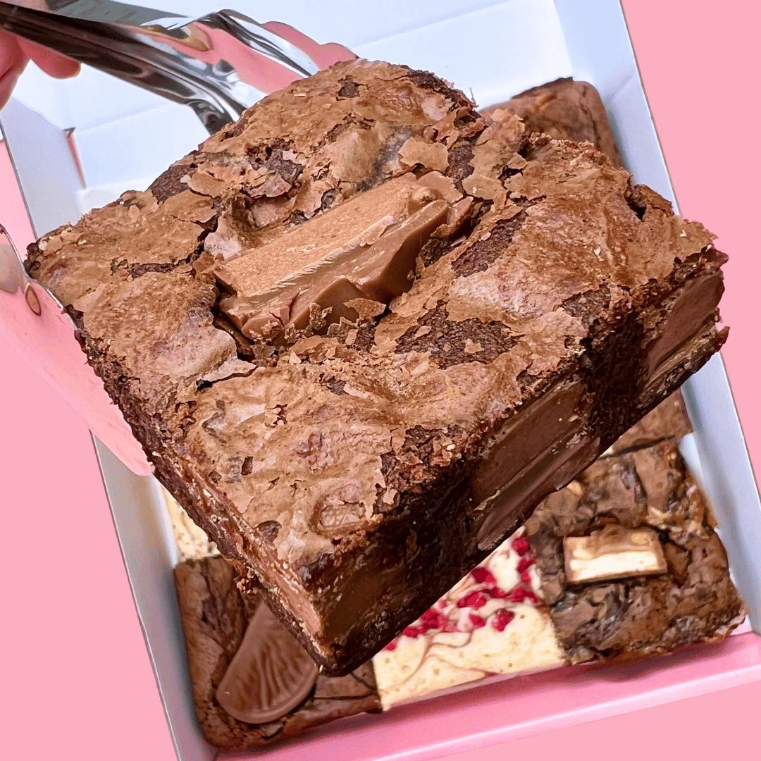 Birthday Brownie & Blondie Mixed Box - Blondies Bakes